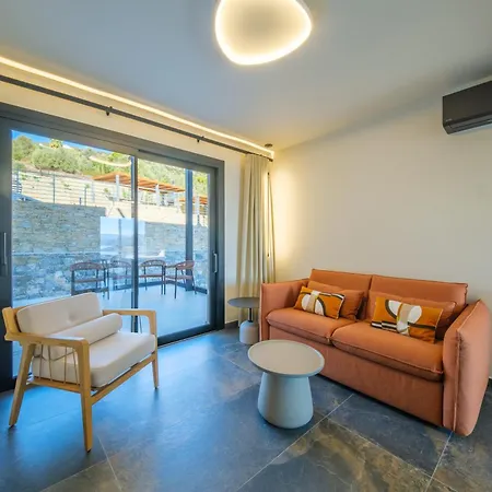 Daire Yiannis Place