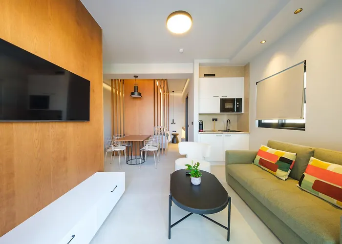 Yiannis Place