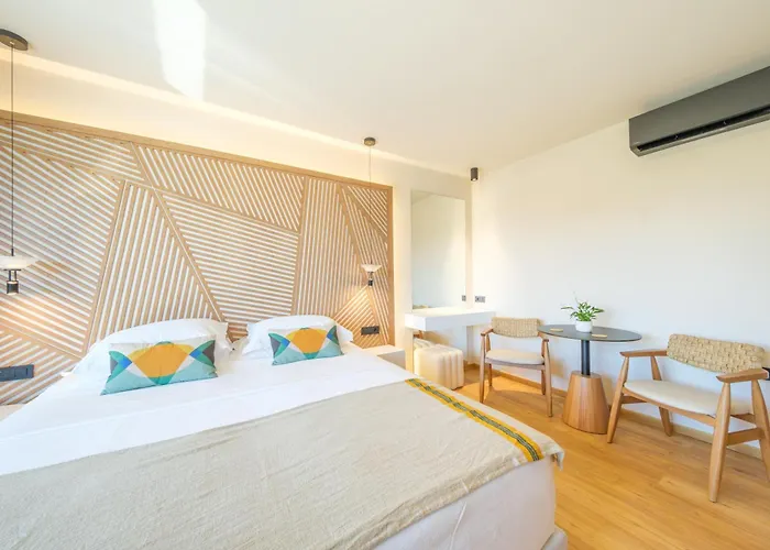 Yiannis Place *