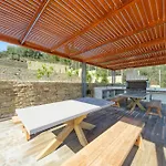 Apartment Yiannis Place