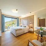 Yiannis Place Apartment *