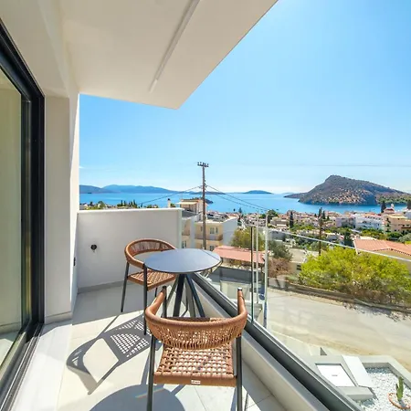 아파트 Yiannis Place
