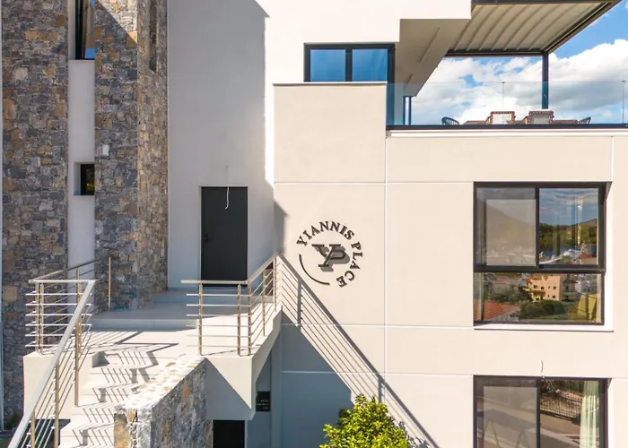 아파트 Yiannis Place