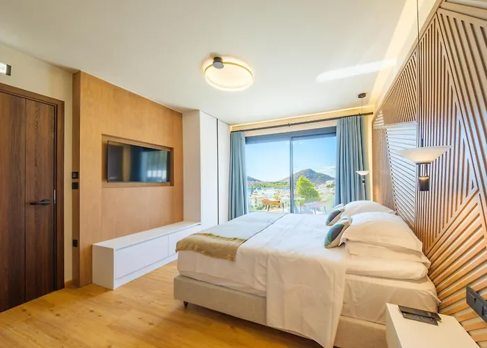 Yiannis Place דירה טולון