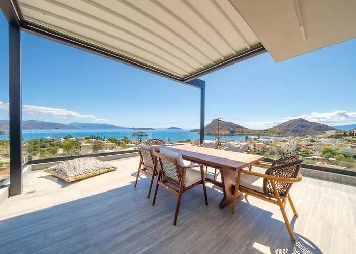 Yiannis Place Apartman *