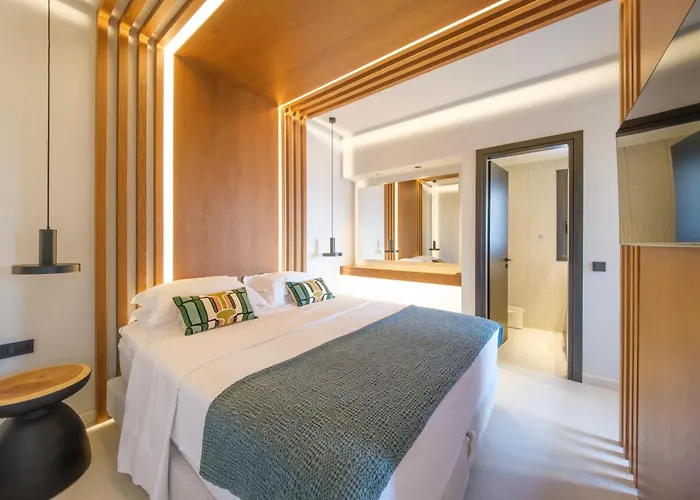 Yiannis Place דירה טולון